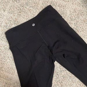 Black Lululemon leggings
